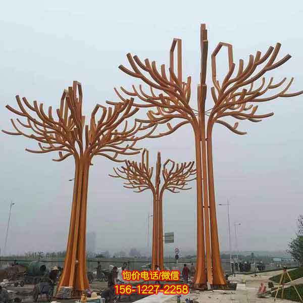 抽象不銹鋼雕塑，點綴園林景觀