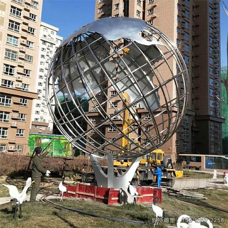 大型抽象不銹鋼地球儀雕塑，鏤空鋼管地球儀雕塑