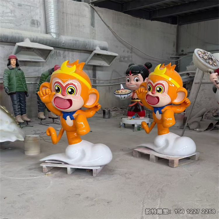 彩繪卡通猴子雕塑 網(wǎng)紅打卡玻璃鋼卡通雕塑